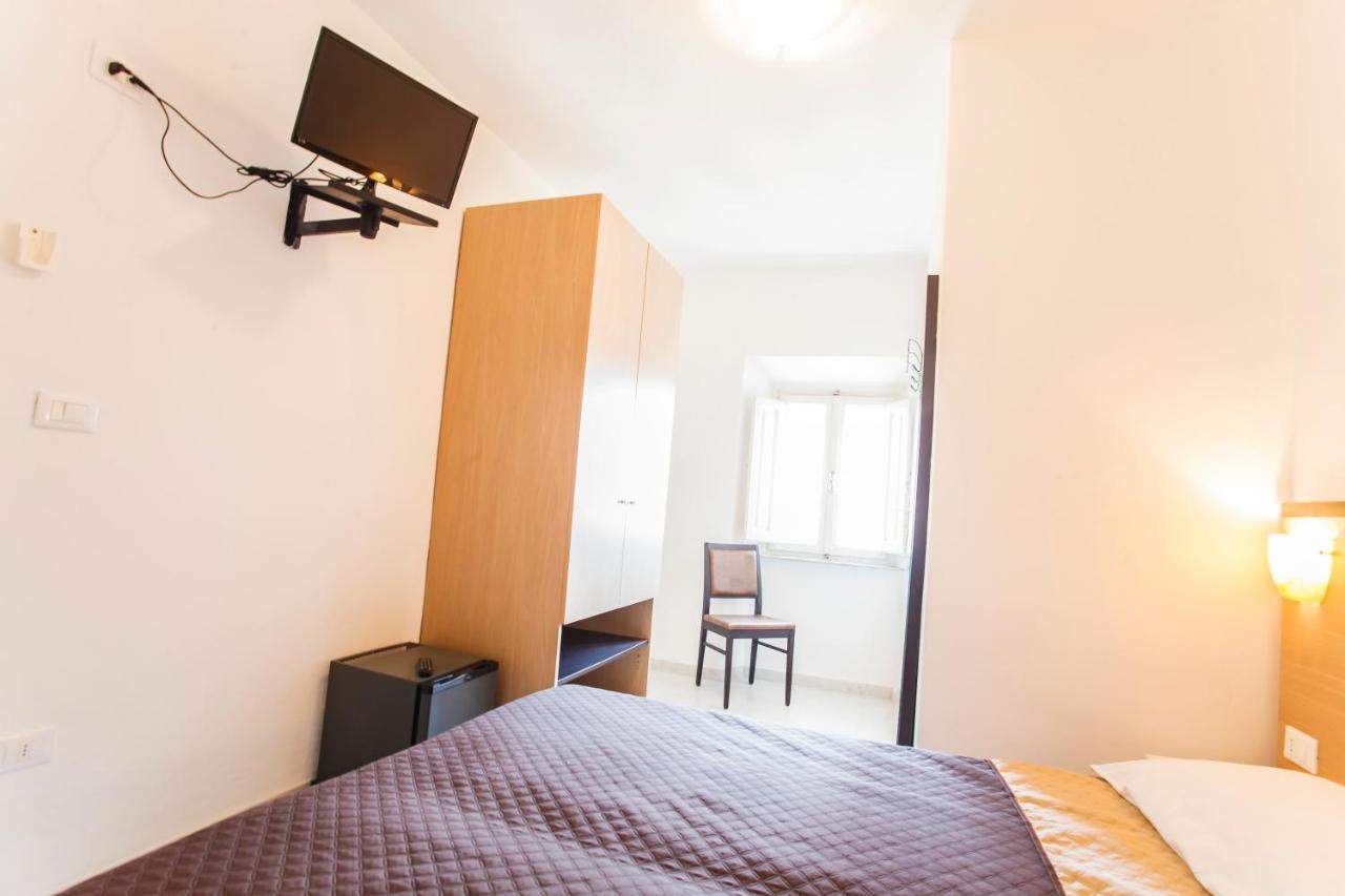 Hotel Rex Viareggio Extérieur photo